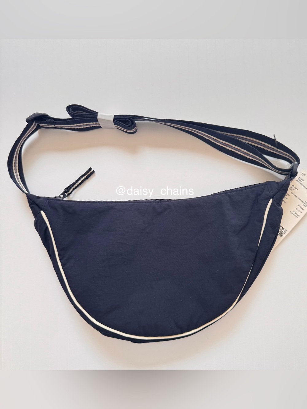 Uniqlo Round Mini Shoulder Bag